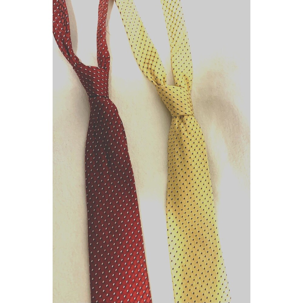 Palatina  Mens Necktie Red Yellow Diamond Pattern 100% Imported Silk Vintage